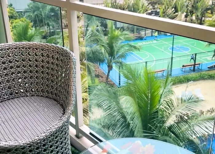 1br 4pax Azure Pool View Fully Furnished With Ps4 * 마닐라
